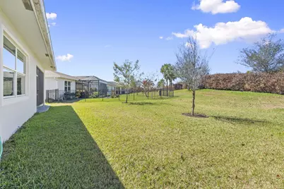 524 SE Mulberry Way, Port Saint Lucie, FL 34984 - Photo 9