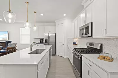 524 SE Mulberry Way, Port Saint Lucie, FL 34984 - Photo 5