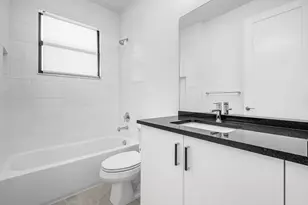 8260 Royal County Down Rd, Boca Raton, FL 33434 - Photo 33