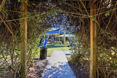 2842 Kelly Brooke Lane, Deerfield Beach, FL 33442 - Photo 35