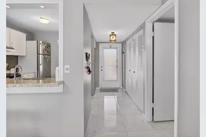 33 Abbey Lane #207, Delray Beach, FL 33446 - Photo 5