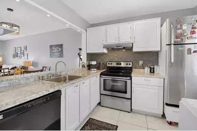 33 Abbey Lane #207, Delray Beach, FL 33446 - Photo 7