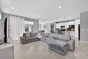 540 SE Monet Dr, Port Saint Lucie, FL 34984 - Photo 7