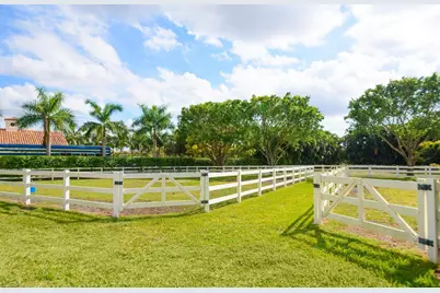14911 Equestrian Way, Wellington, FL 33414 - Photo 27