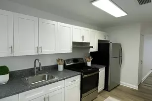 5231 Wallis Rd, West Palm Beach, FL 33415 - Photo 5