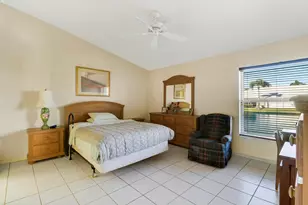 4272 SE Brittney Cir, Port Saint Lucie, FL 34952 - Photo 17