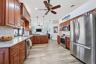 210 Ramie Ln, Port Saint Lucie, FL 34952 - Photo 9