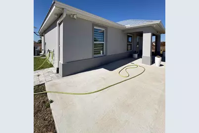 9019 S Castle Circle, Labelle, FL 33935 - Photo 23