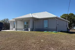 9019 S Castle Cir, Labelle, FL 33935 - Photo 27