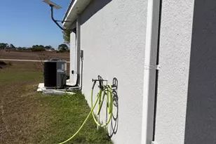 9019 S Castle Cir, Labelle, FL 33935 - Photo 17