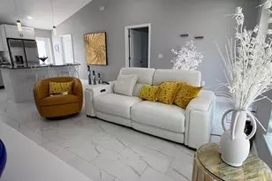 9019 S Castle Cir, Labelle, FL 33935 - Photo 9