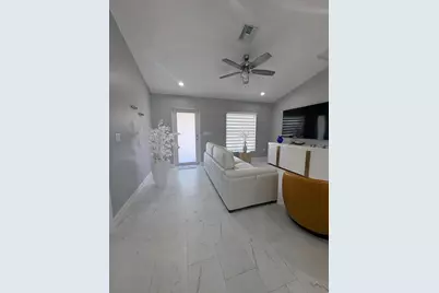 9019 S Castle Circle, Labelle, FL 33935 - Photo 7