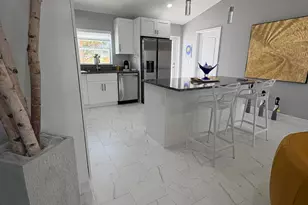 9019 S Castle Cir, Labelle, FL 33935 - Photo 5