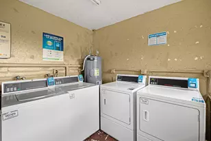 10772 La Placida Dr, Coral Springs, FL 33065 - Photo 19