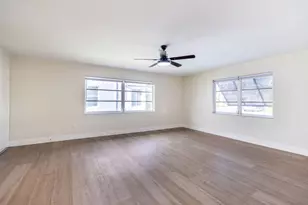 114 S Lakeside Dr, Lake Worth Beach, FL 33460 - Photo 11