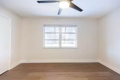 114 S Lakeside Drive #116, Lake Worth Beach, FL 33460 - Photo 15