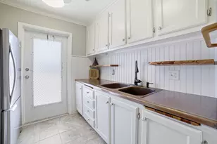 101 Doolen Ct, North Palm Beach, FL 33408 - Photo 9