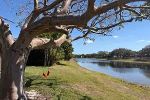 333 Berenger Walk, Royal Palm Beach, FL 33414 - Photo 33