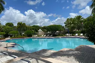 333 Berenger Walk, Royal Palm Beach, FL 33414 - Photo 37