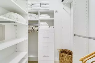 825 Club Dr, Palm Beach Gardens, FL 33418 - Photo 9