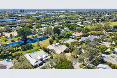 2910 Banyan Boulevard Circle NW, Boca Raton, FL 33431 - Photo 5