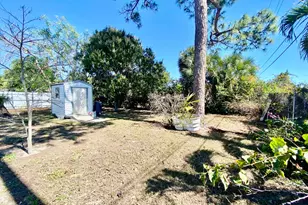 938 Sumter Rd, West Palm Beach, FL 33415 - Photo 19