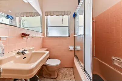 411 N Lakeside Drive, Lake Worth, FL 33460 - Photo 15