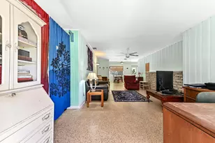 411 N Lakeside Dr, Lake Worth, FL 33460 - Photo 7