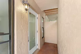600 Executive Center Dr, West Palm Beach, FL 33401 - Photo 3