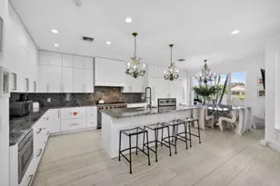 639 Masters Way, Palm Beach Gardens, FL 33418 - Photo 9