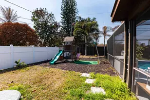 138 NW Friar St, Port Saint Lucie, FL 34983 - Photo 33