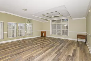 3217 Scarlet Tanager Ct, Port Saint Lucie, FL 34952 - Photo 9