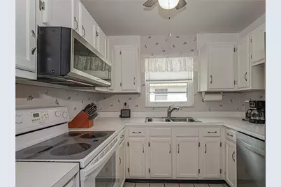 1 Vista Palm Lane #207, Vero Beach, FL 32962 - Photo 9