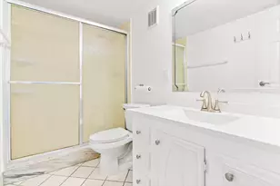 345 W Laurel Dr, Margate, FL 33063 - Photo 11