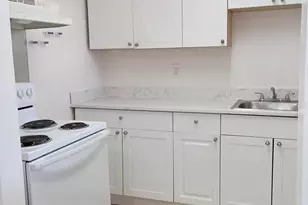 126 Cleveland St, Palm Springs, FL 33461 - Photo 5