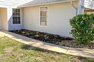 6045 Francis St, Jupiter, FL 33458 - Photo 7