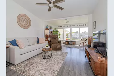 675 W Lake Jasmine Circle #206, Vero Beach, FL 32962 - Photo 1