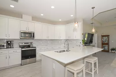 12819 SW Lake Fern Circle, Port Saint Lucie, FL 34987 - Photo 15