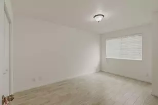 1218 Imperial Lake Rd, West Palm Beach, FL 33413 - Photo 11