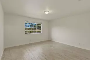 1218 Imperial Lake Rd, West Palm Beach, FL 33413 - Photo 23