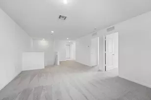 10461 NW Suncrest Loop, Port Saint Lucie, FL 34987 - Photo 13