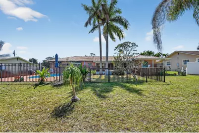 2449 Gertrude Drive, Hypoluxo, FL 33462 - Photo 15