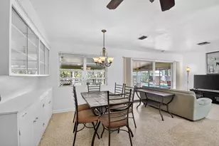 2449 Gertrude Dr, Lake Worth, FL 33462 - Photo 25