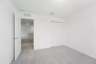 10485 NW Suncrest Loop, Port Saint Lucie, FL 34987 - Photo 19