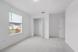 10485 NW Suncrest Loop, Port Saint Lucie, FL 34987 - Photo 17