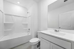 10485 NW Suncrest Loop, Port Saint Lucie, FL 34987 - Photo 7