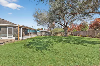 1011 SE Euclid Lane, Port Saint Lucie, FL 34983 - Photo 31