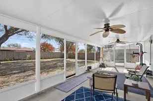 1011 SE Euclid Ln, Port Saint Lucie, FL 34983 - Photo 27