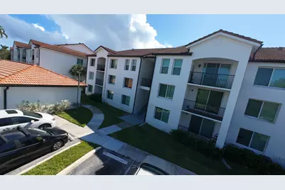 401 Villa Circle, Boynton Beach, FL 33435 - Photo 3
