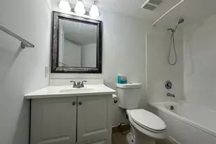 401 Villa Cir, Boynton Beach, FL 33435 - Photo 13